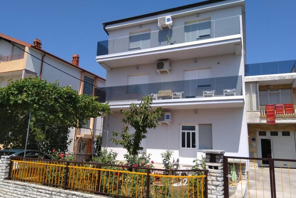 Marin Apartment Zadar Exterior foto